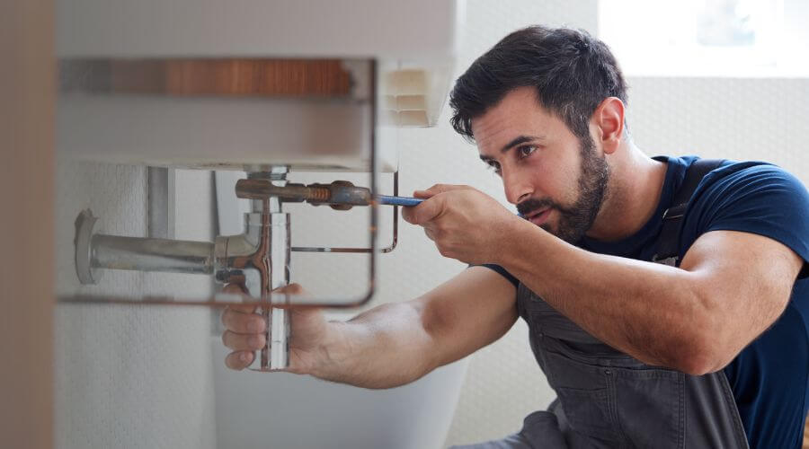 Faucet cartridge replacement in El Dorado, AR